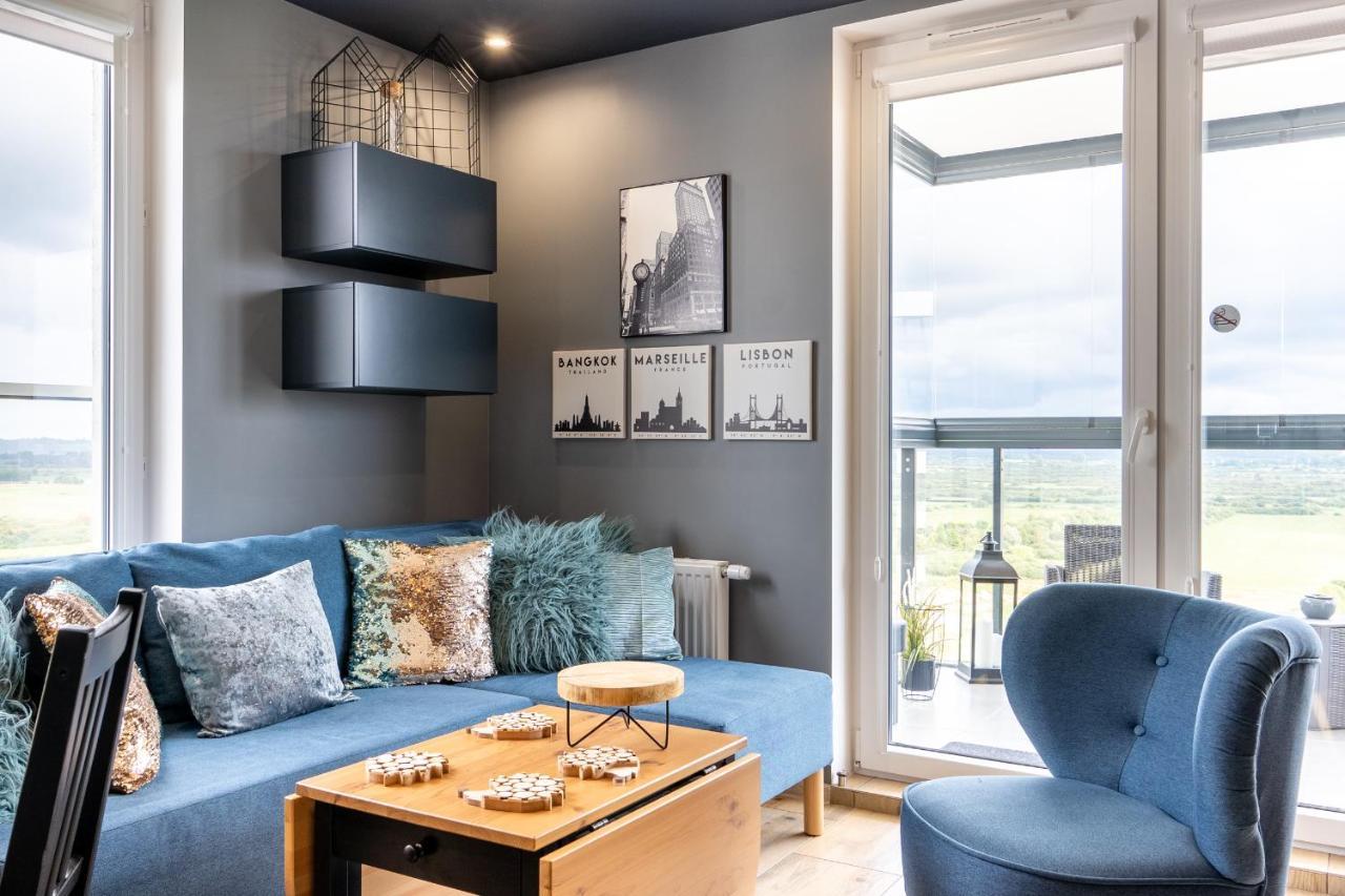 Apartament Aquatower Oliwia & Laura Rekin レダ エクステリア 写真