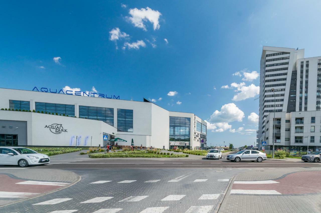 Apartament Aquatower Oliwia & Laura Rekin レダ エクステリア 写真